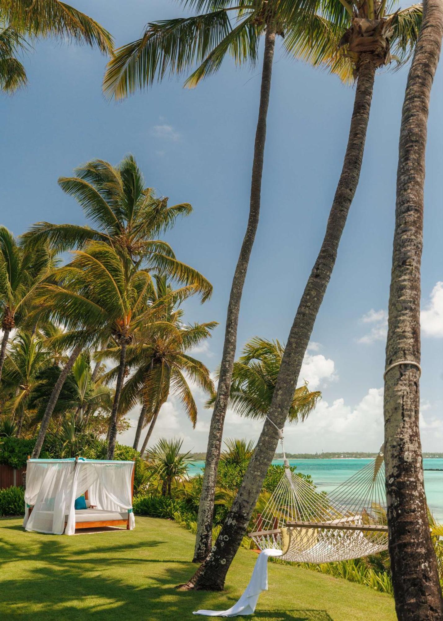 Отель One&Only Le Saint Geran, Mauritius Бель Мар Экстерьер фото